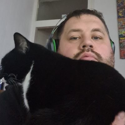 Variety streamer, full time chef, part time chocolatier & married man, all views are my own. https://t.co/b5lrTcX3uJ drop by for a while