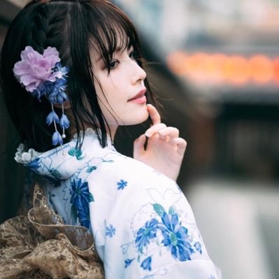 フリーポートレートモデル/📷α7c ゲーム アニメ コスプレ 観劇 猫 ちいかわ 語学 ✏️HSK5勉強中️/週末に撮影会に出ています。リク撮はお知り合いの方のみです/撮影スケジュール▶︎ https://t.co/4w2ndvt8jl ご連絡はDMまで❀.*・゚
