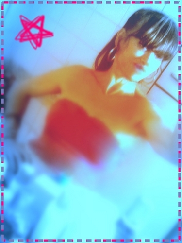 sou livre pra voar e acreditar q a felicidade existe!!! apenas...  ♥♥