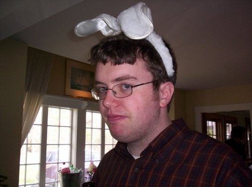 Dan_Travers's profile picture. Providing mediocre social media content since 2005.