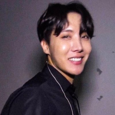 |She/Her 19| Army-weebs follow me🤪 (inactive)
