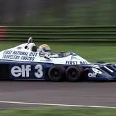 RosanesVidal's profile picture. Me gusta la gasolina