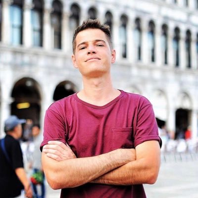 JulienDiGiusto's profile picture. Communicant