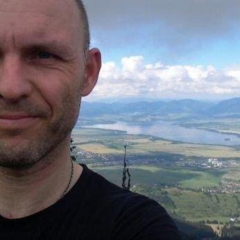 danjanek's profile picture. 