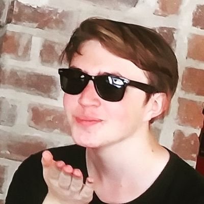 VerdaderaFresa's profile picture. La Fresa
Mediocre Bassist
Wonky-ass Ho