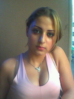 kaderikibria's profile picture.  I like to play guiter