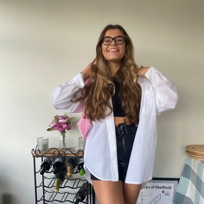 lucygc77's profile picture. 