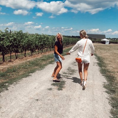 hannah_mcara's profile picture. 