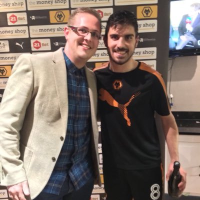 Chartered Accountant, Real Ale Drinker, Big Wolves Fan! Ruben Neves is God! COYW 🐺