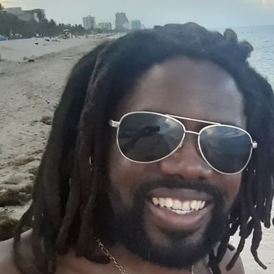 #PureMagic #GoBills #GoBucs #RaysUp #GoHeels 🏀 #GoNoles 🏈 #SaltLife #BeachBum #Geechee