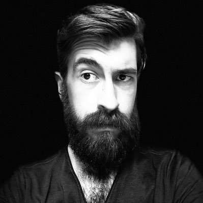 pleachchapel's profile picture. all i want is a tapir emoji & the redistribution of wealth 🥀