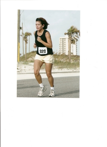 HeidiHo3's profile picture. 