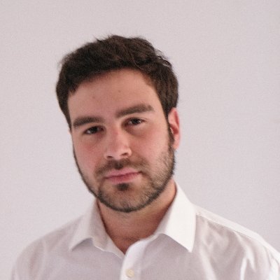 📚 🌐 ♟️Interesado en política nacional e internacional, historia y ajedrez.