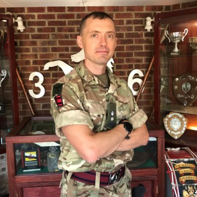 Lt Col Mark Hendry MBE - Commanding Officer 36 Engineer Regiment and Commandant of the Queen's Gurkha Engineers. Insta 📸 - https://t.co/xTxgQ5WwzV…