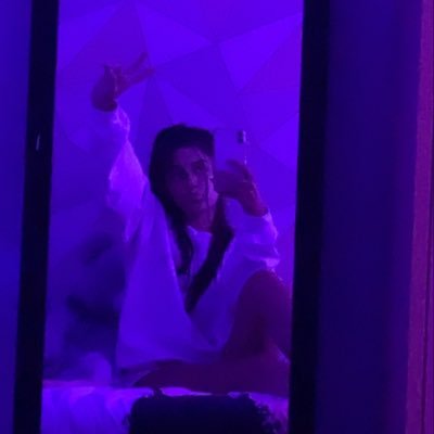 oxfxcassy's profile picture. 17🦋 insta - oxf.cassy snap - cassy281𝟷