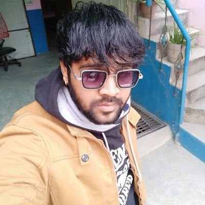 flirty_kd's profile picture. खत्म कर दिया किस्सा-अब रुठने मनाने का...
सुना है वो शख्स हैरान है-मेरे इस रवैये से...😔