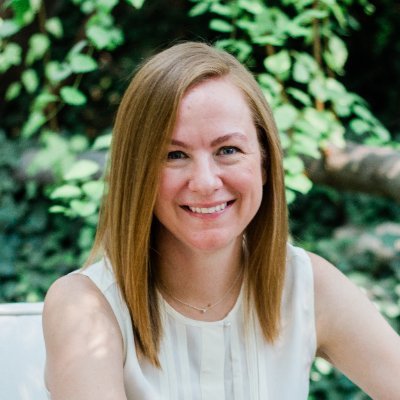 lindsaybayuk's profile picture. 