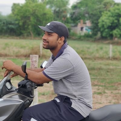 Penchal_mohan's profile picture. Be ziddi!
Keep walking!