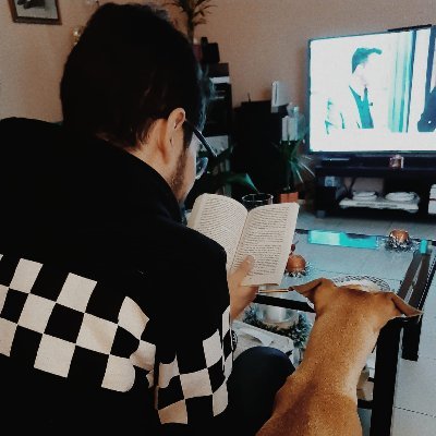 iggsolo's profile picture. Tursimofòbia, llibres i altres coses