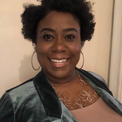 JacquelineHuie's profile picture. A woman on the verge!