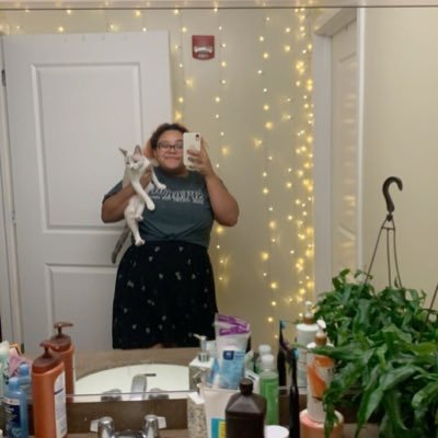 gracedoesstuf's profile picture. Working on my degree