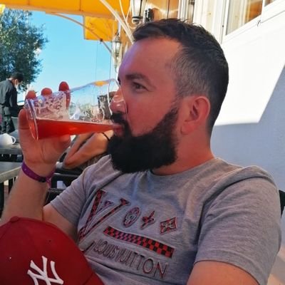 ThomasPerrin's profile picture. -10% avec le code promo TOTO sur les matés! https://t.co/09dKEnvLUe