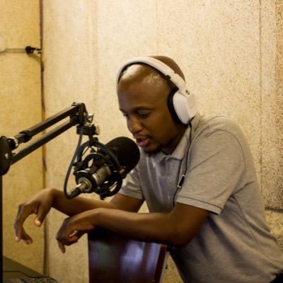 Radio Presenter @uctradio, Father, Brother, Uncle, VoiceOver artist, photography ❤️🔥