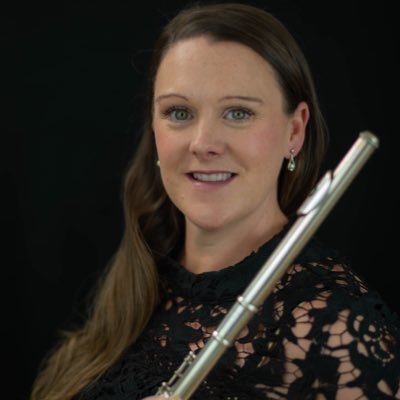 (áine Lambert) Freelance flautist and flute tutor at the Junior RNCM and Sedbergh School