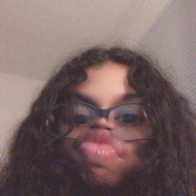 ale91197945's profile picture. cheers🥂.