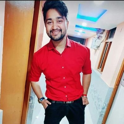 rajatsinghndls's profile picture. mUsIc lOvEr... vOlUnTeEr aT tHe aRt oF lIvInG (hApPiNeSs pRoGrAmMe)..I bEliEvEs iN vAsUdHaIv kUtUmBkAm...Jai Hind🇮🇳