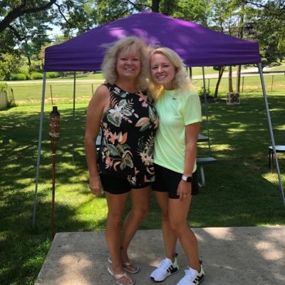 I'm married to Mike for 38 years. We have 2 beautiful daughters Lauren and Kaitlyn.