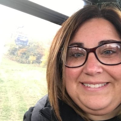 JennaLazaroff's profile picture. 