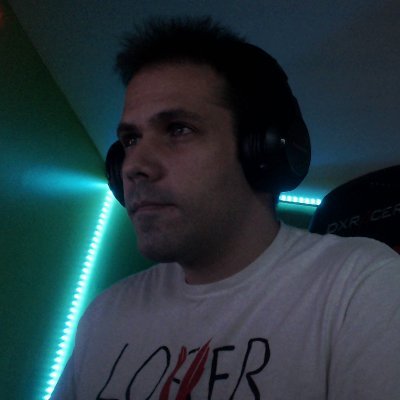 Hecthelion's profile picture. Streamer