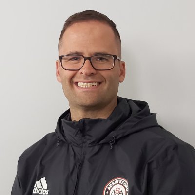 CanuckGears's profile picture. Husband to one of a kind wife, dad to fantastic kids, avid Spurs fan, keen interest in child development through coaching sport.