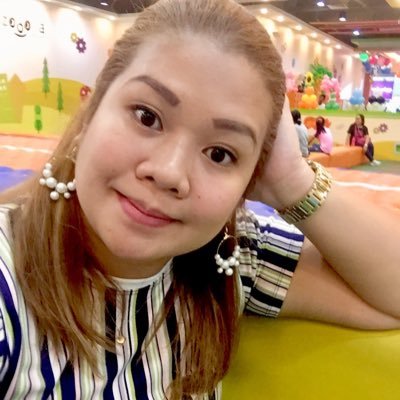 acarlasdfghjkl's profile picture. Half maarte.