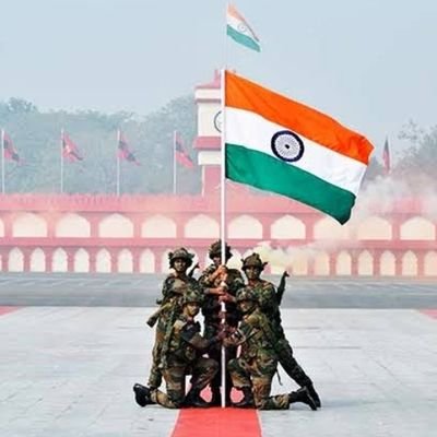सच की राह हमेशा मुश्किल होती है और झूठ की राह बहुत आसान होती है। Godi Vs Real Media। नीम के पेड़ को कोई पत्थर नहीं मारता और आम के पेड़ को सब पत्थर मारते है🇮🇳