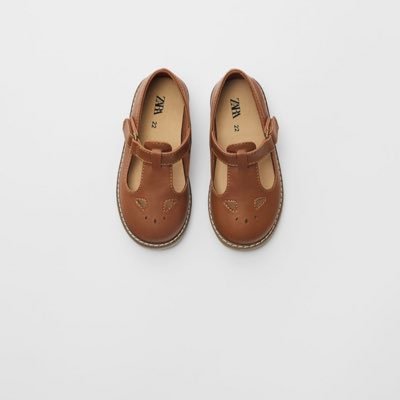 MissMogsGeog's profile picture. 