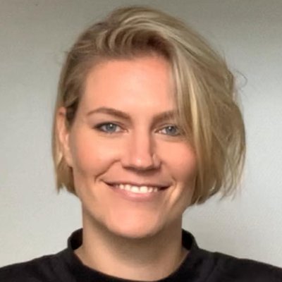 elinavandijke's profile picture. Digital Art Director