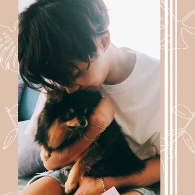 Simran93110384's profile picture. 