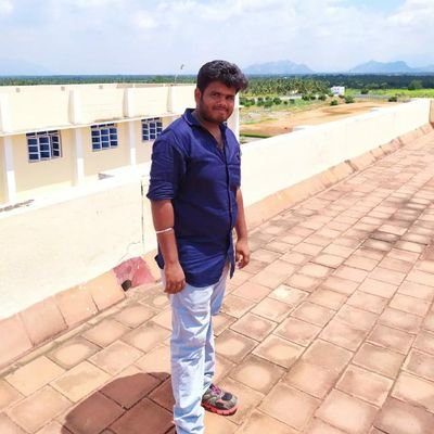killing them with ur SUCCESS✌ and bury them with ur SMILE😊...👬தன்னம்பிக்கை! தன்னடக்கம்!! தனிவழி!!!👬...💯துணிவே துணை💯