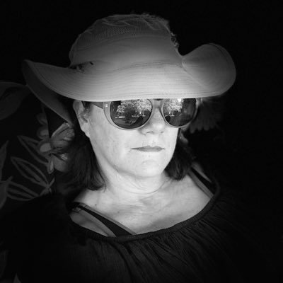 kissthedog's profile picture. https://t.co/7mgbvCLQuf she/her