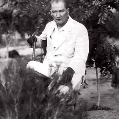 MUSTAFA KEMAL ATATÜRK
Ah Özgürlük
Trol fetö pkk seviciler benden uzak olsun
#KırmızıÇizgimAtatürk