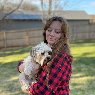 b_lisa_m's profile picture. owner/partner small business, mother, daughter, sister, wife. Hard work pays off. #Trump2020 #Trump2020landslide #Trump2020allfiftystates