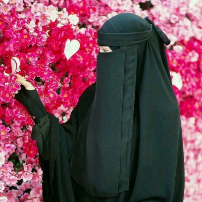 ChikDePoz's profile picture. 