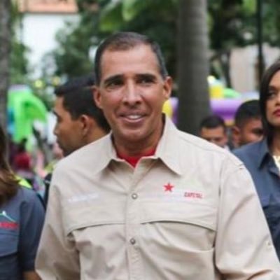 Diputado de la Asamblea Nacional 2021-2026
CIRCUITO 4 de #Caracas 
El Valle, Coche y Santa Rosalía
Soldado de la Revolución Bolivariana
Hijo de Chávez