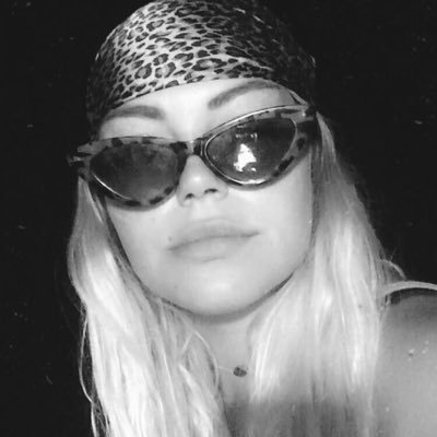 AChoisnel's profile picture. snap : anouk_chs                          LH