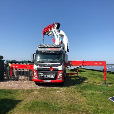 Hiab Crane Lorry Hire and Specialist Transport, Machinery Removal and Lifting Services