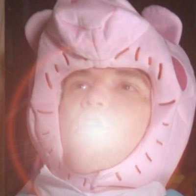 clips and pics from @AchievementHunt that make no fucking sense | account run by @chaotic_sapphic | she/they
