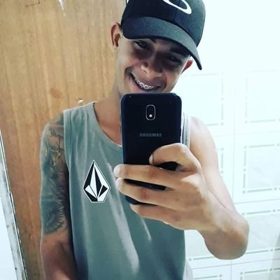 SE NINGUÉM TE APOIA, VAI SOZINHO. Só não deixe de conquistar seus sonhos por causa dos outros..🤑🙌🏾💸🙌🏾