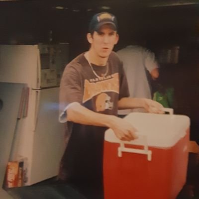 I'm James and I'm a cool guy that likes to party, been a pro wrestling guy since 1990. Browns Guardians Cavaliers Buckeyes and Blue Jackets guy